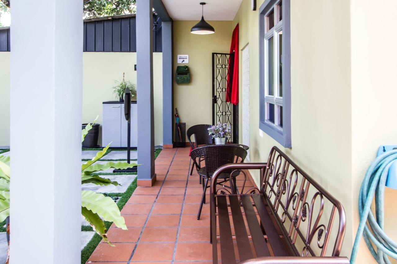 Explore 5Br Gardenhouse Retreats 巴特沃思 外观 照片