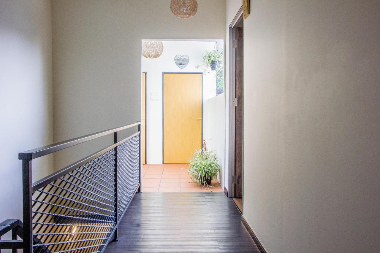 Explore 5Br Gardenhouse Retreats 巴特沃思 外观 照片