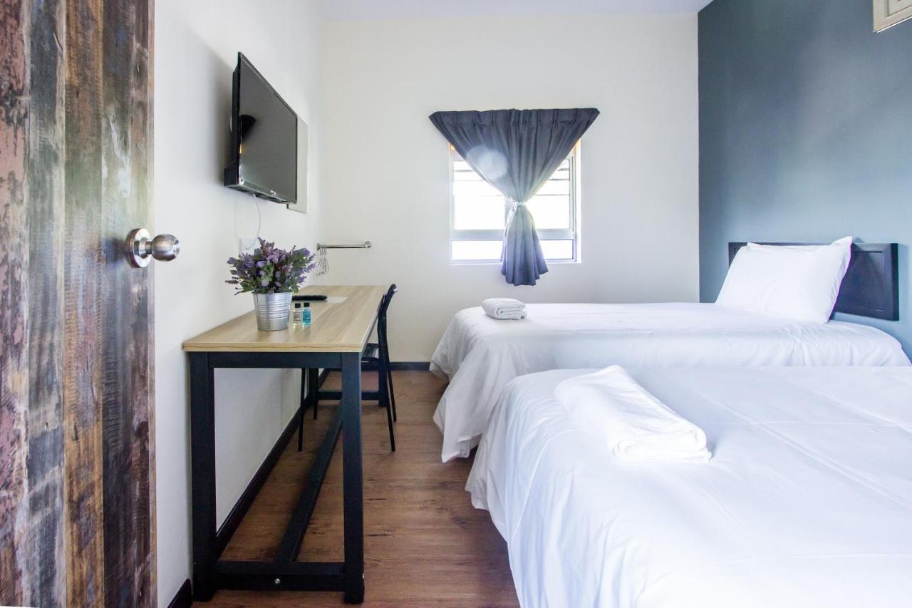 Explore 5Br Gardenhouse Retreats 巴特沃思 外观 照片